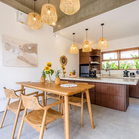 Octo 1 - Private Villas, Modern Style, Near Beach Canggu  Luaran gambar
