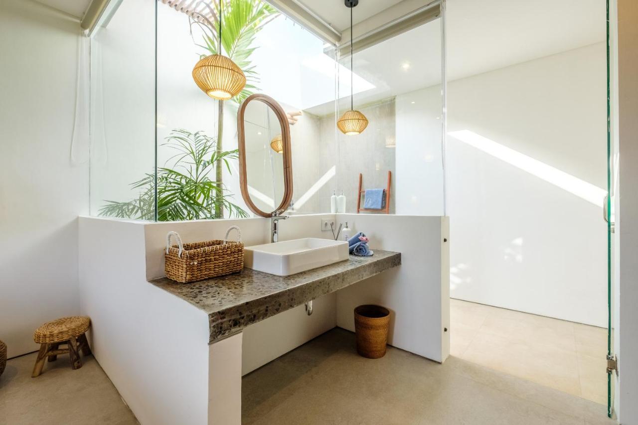 Octo 1 - Private Villas, Modern Style, Near Beach Canggu  Luaran gambar